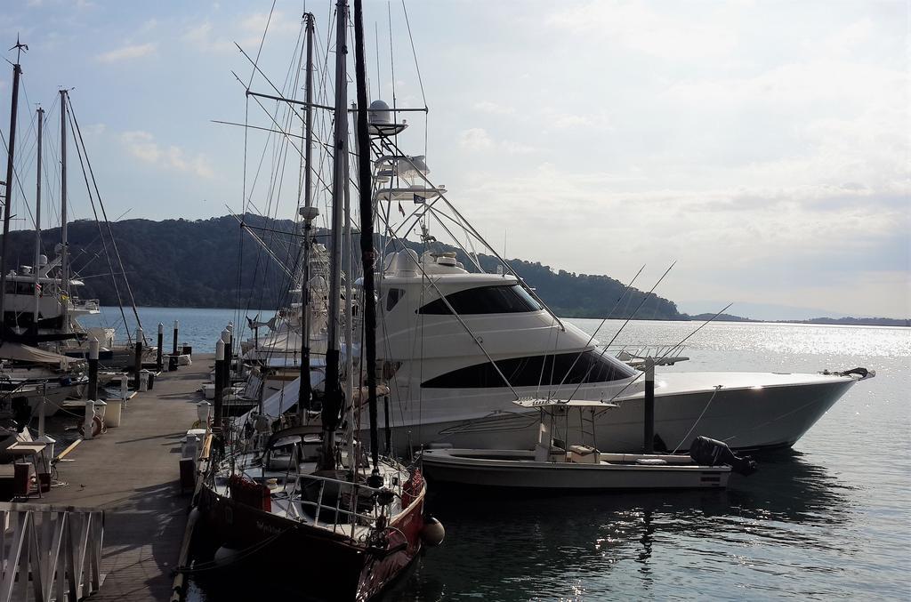 Fish Hook Marina Hotel Golfito Εξωτερικό φωτογραφία