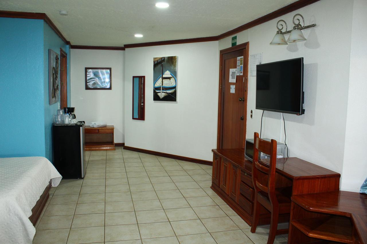 Fish Hook Marina Hotel Golfito Εξωτερικό φωτογραφία
