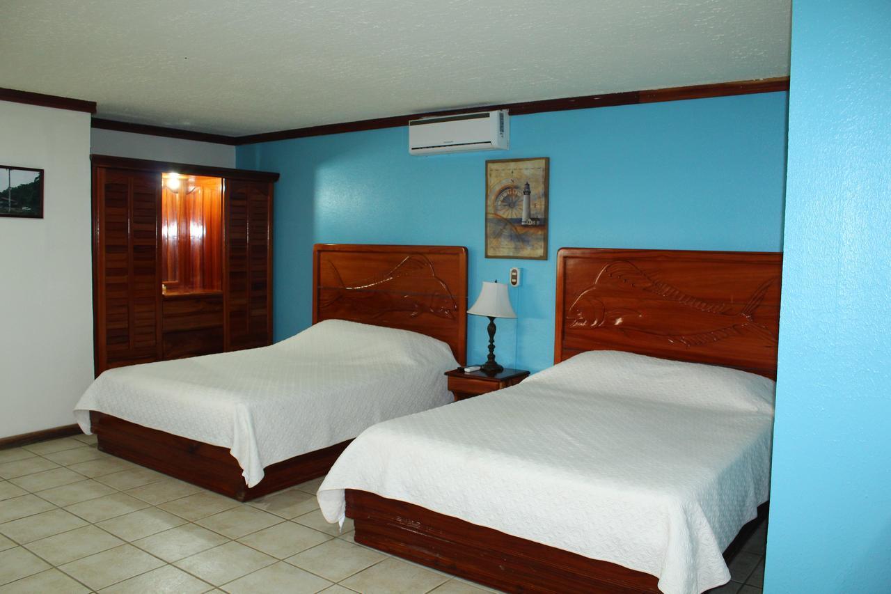 Fish Hook Marina Hotel Golfito Εξωτερικό φωτογραφία