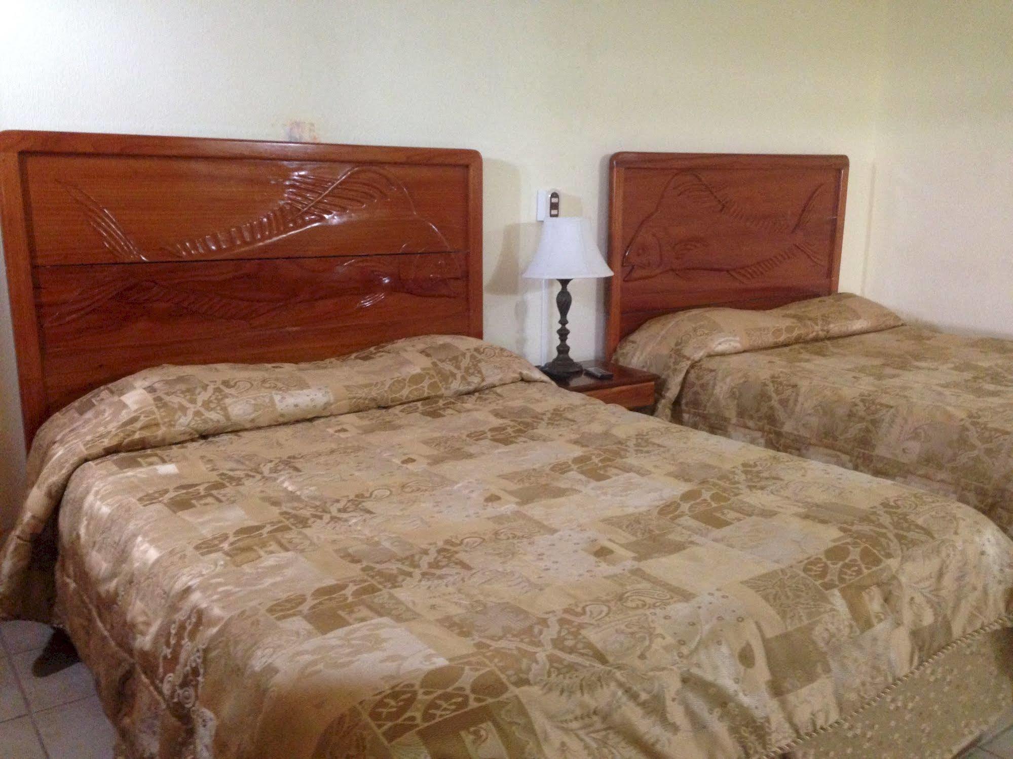 Fish Hook Marina Hotel Golfito Εξωτερικό φωτογραφία